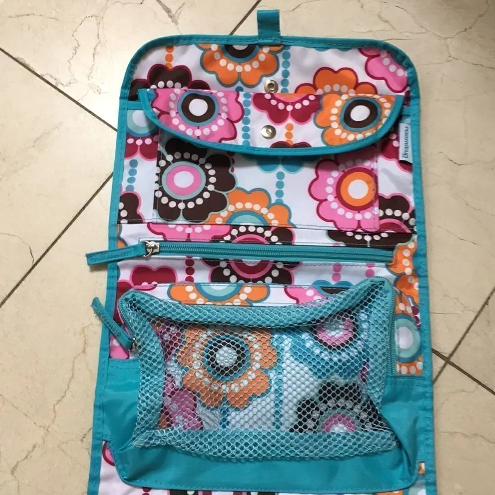 Toiletry organizer